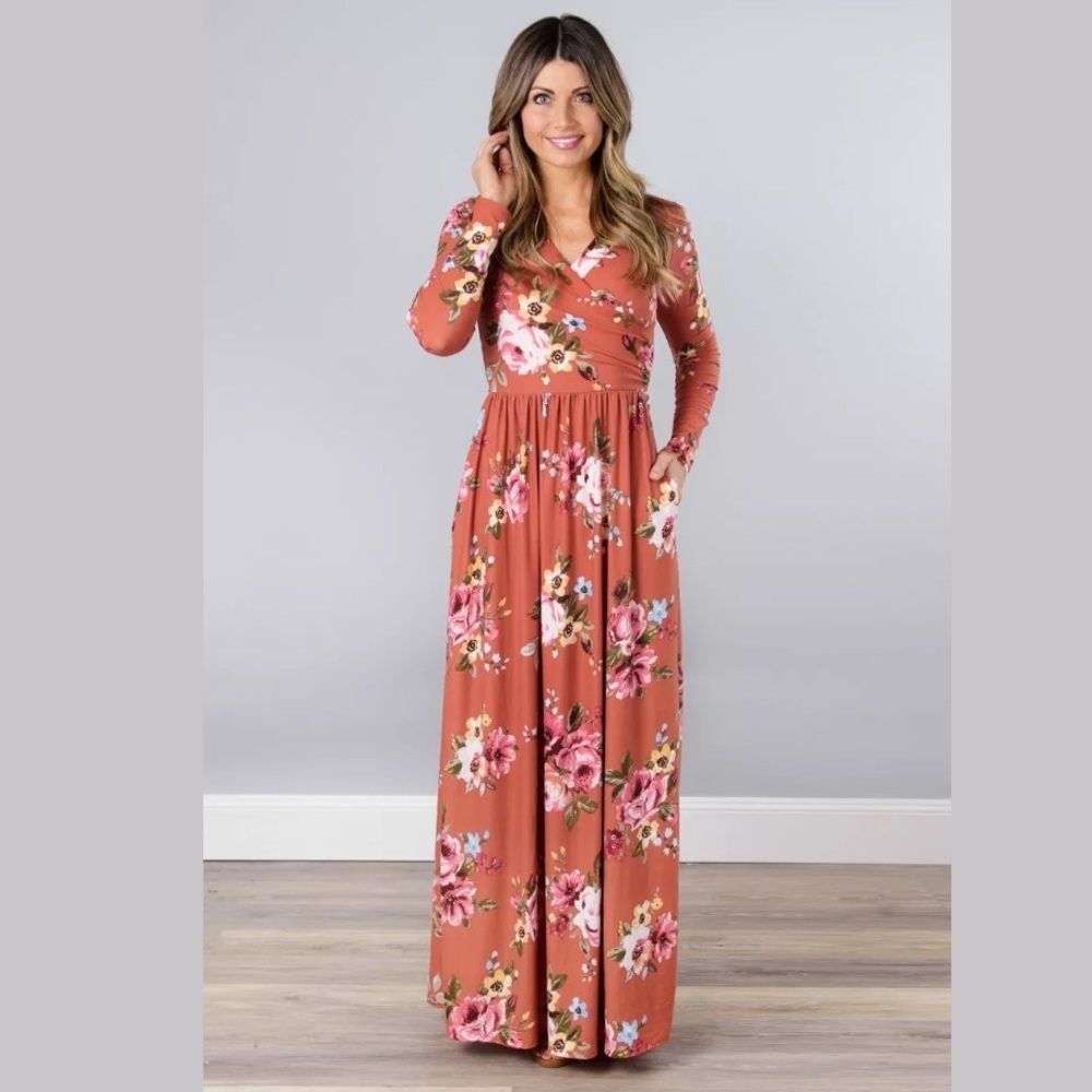 SOLD Boutique Modest Floral Maxi Dress - Picture 2 of 4